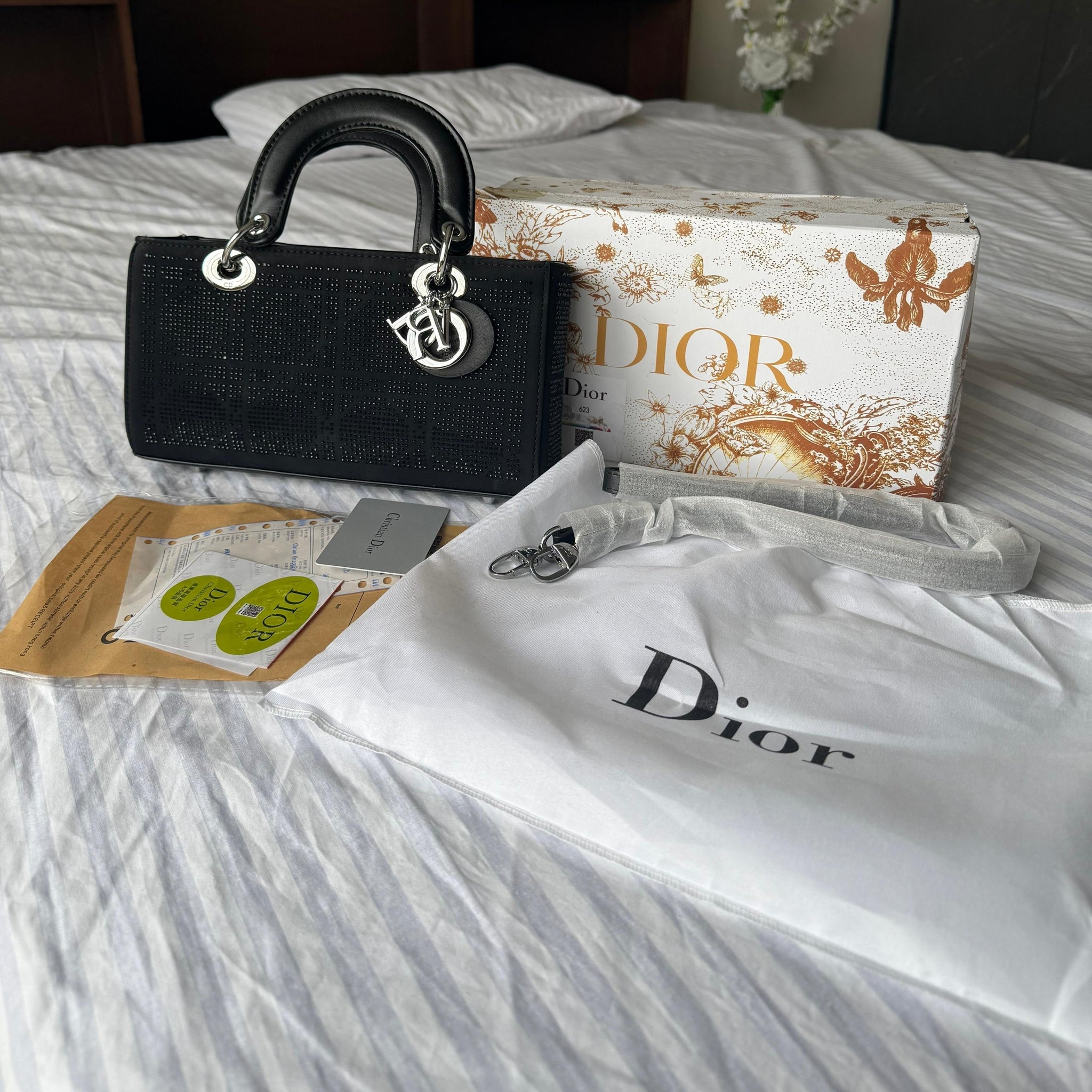 Christian dior Lady Dior Bag(BLACK  cannage silk with crystal bead embroidery)