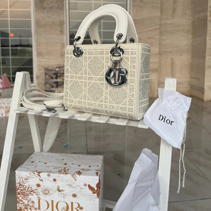 Christian dior Lady Dior Bag(WHITE cannage silk with crystal bead embroidery)